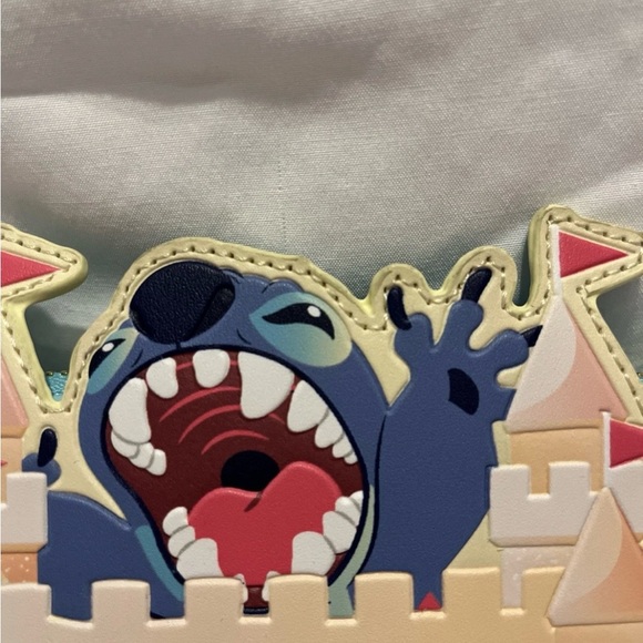 Disney Loungefly Stitch Sandcastle Backpack and Wallet Set - Picture 9 of 9